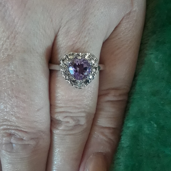 Unknown Jewelry - ❤ New❤ 4 for $20♥️Amythist Sweetheart Ring